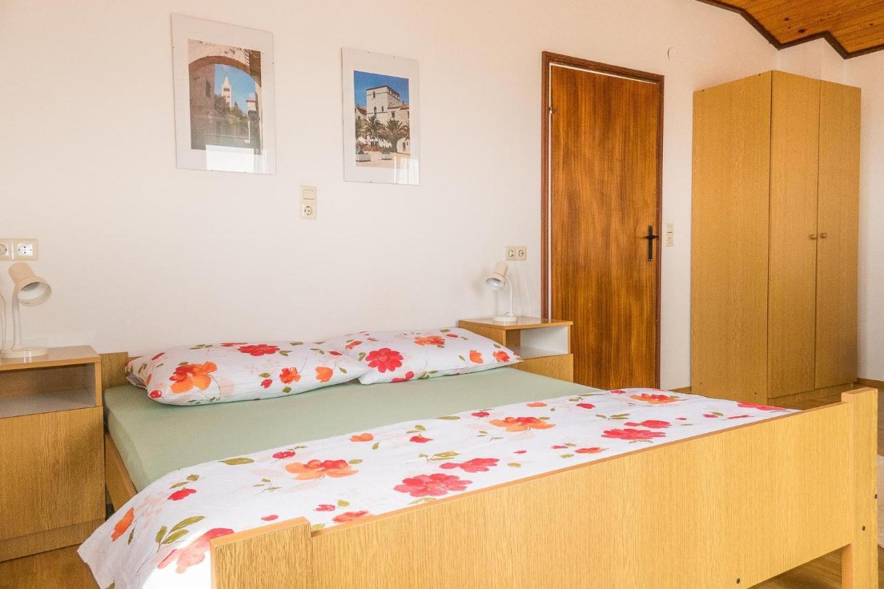 Apartments Pahljina Palit Ngoại thất bức ảnh